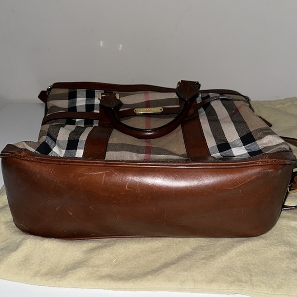 Burberry Beige/Tan House Check
Canvas and Leather Hobo - Picture 4 of 7